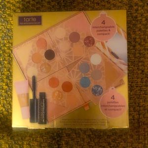 Tarte Collector’s Set Includes 4 Interchangeable Palettes & Compact, BNIB (MK1)
